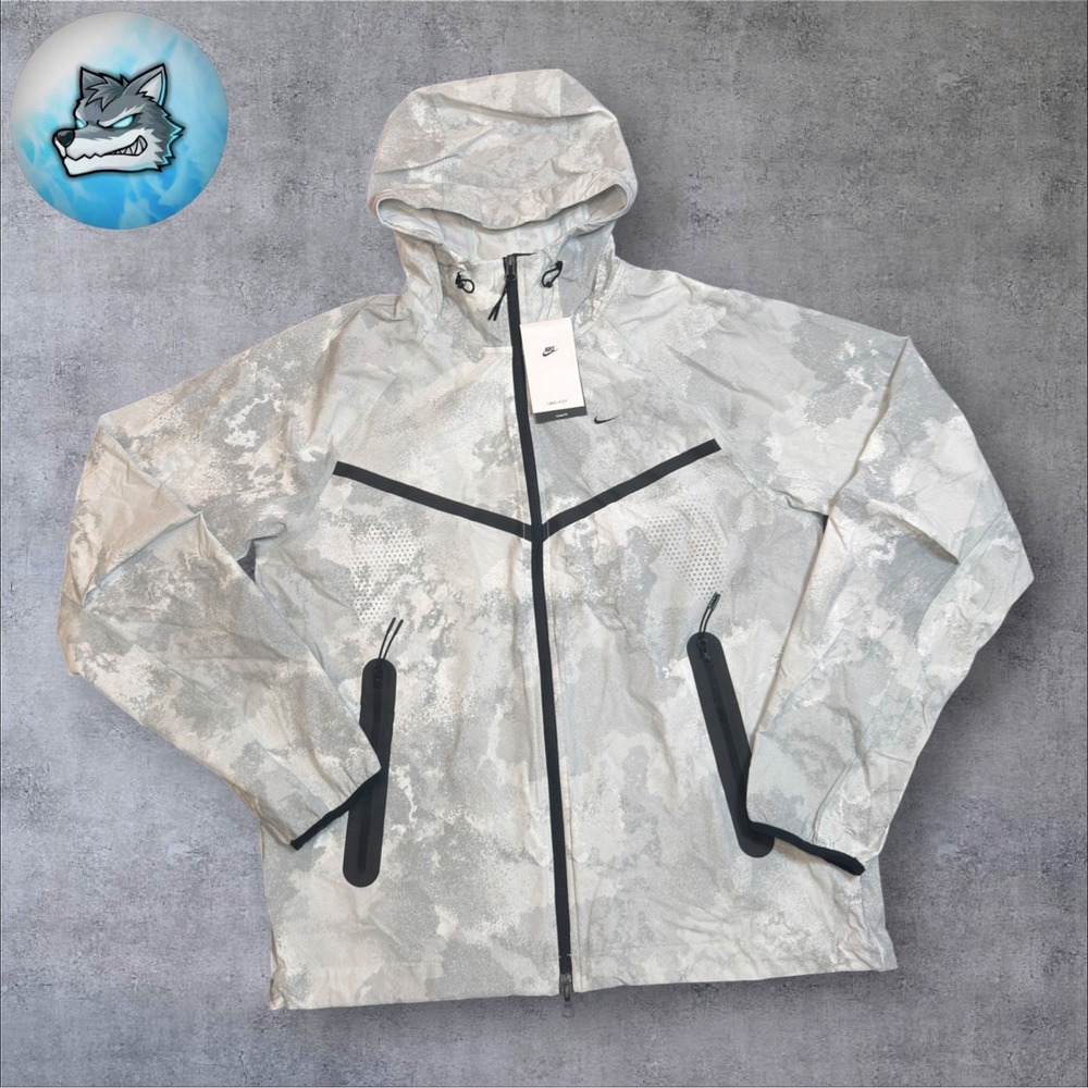 Nike Tech Windrunner Dri-FIT Woven Jacket Pure Platinum Men's Medium IF1333-043